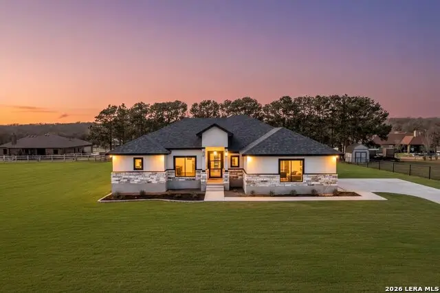 314 Honeysuckle Ln, La Vernia, TX 78121 - #1