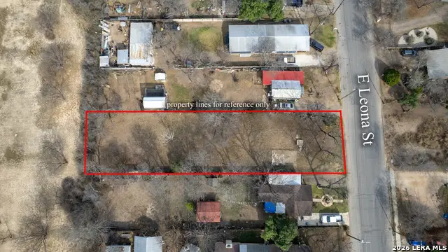 224 E Leona, Uvalde, TX 78801 - #2