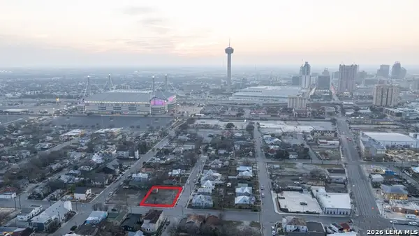 122 & 128 Omaha St., San Antonio, TX 78203