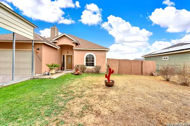 11669 Flores, Lacoste, TX 78039 - #2