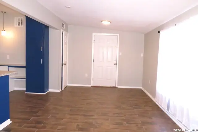 710 Karen Ln, San Antonio, TX 78218 - #2