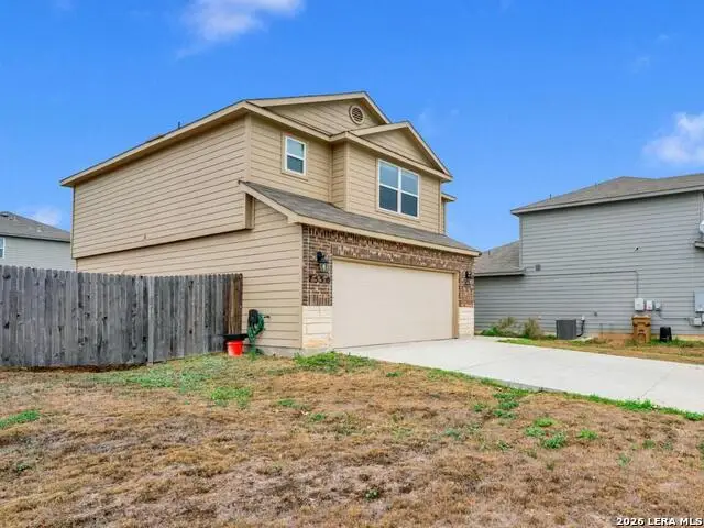 7530 Homewood Ln, Elmendorf, TX 78112 - #3