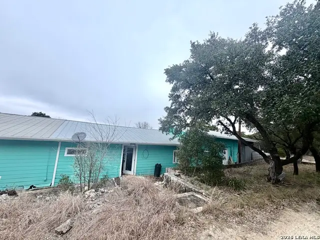 786 39th, Lakehills, TX 78063 - #2