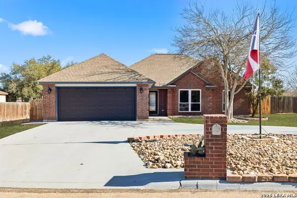 2104 Geneva, Castroville, TX 78009