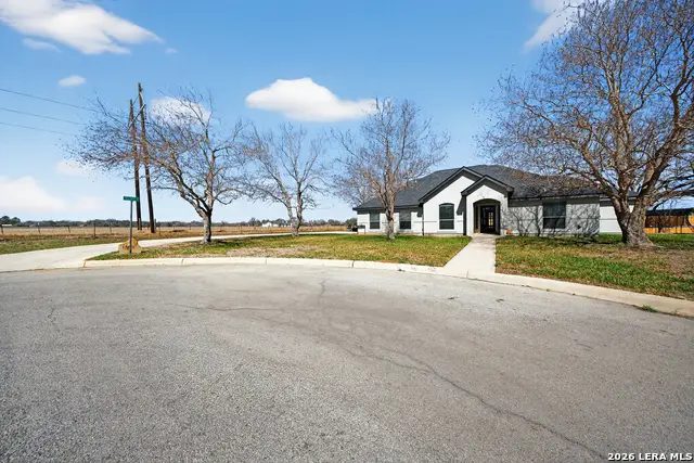 1768 Stonehaven, Pleasanton, TX 78064 - #3