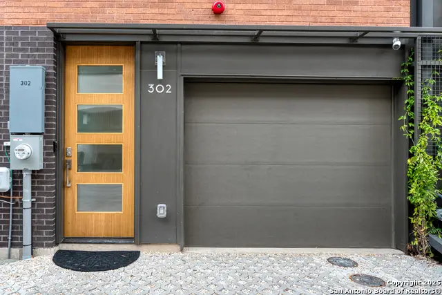 318 Grayson #302, San Antonio, TX 78212 - #3