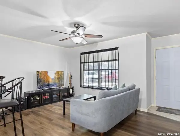 11610 Vance Jackson #119, San Antonio, TX 78230