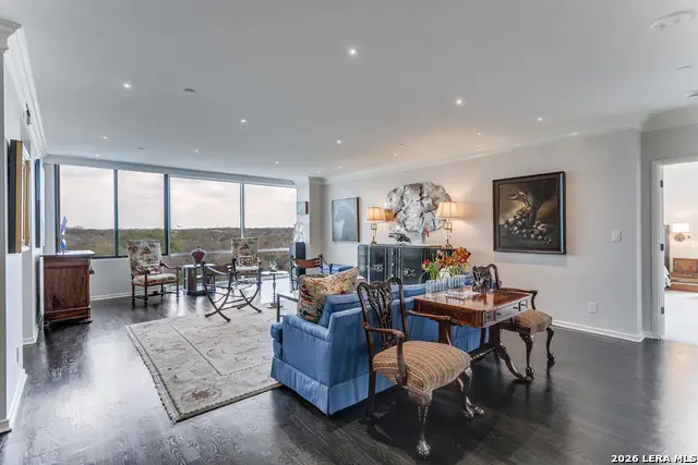 200 Patterson #APT 700A, San Antonio, TX 78209 - #1