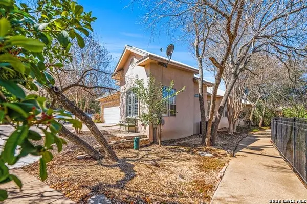 20 Oakwell Farms, San Antonio, TX 78218