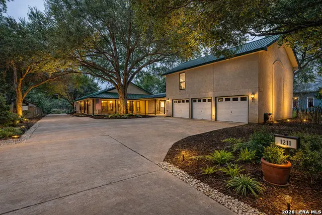 1211 Alamo, Castroville, TX 78009 - #1