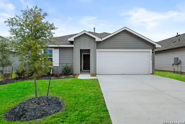 1050 Argonne, Seguin, TX 78155 - #1