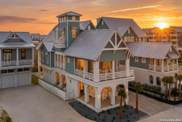 217 Sweet Bay St, Port Aransas, TX 78373 - #1