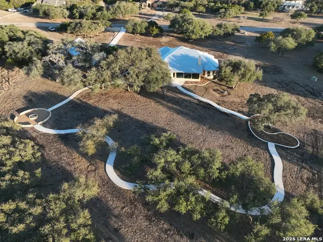 169 Nueces, Boerne, TX 78006 - #2