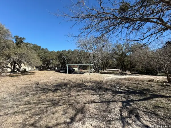 626 W Clark, Canyon Lake, TX 78133