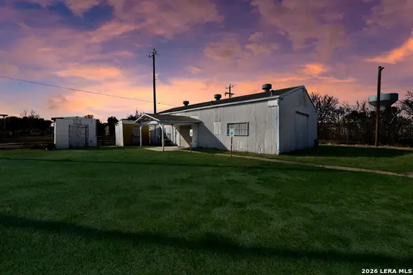 121 Demya, San Antonio, TX 78227