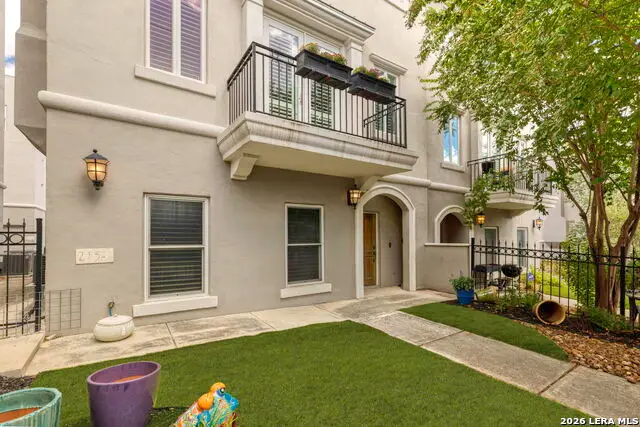 215 E Mulberry, San Antonio, TX 78212 - #2