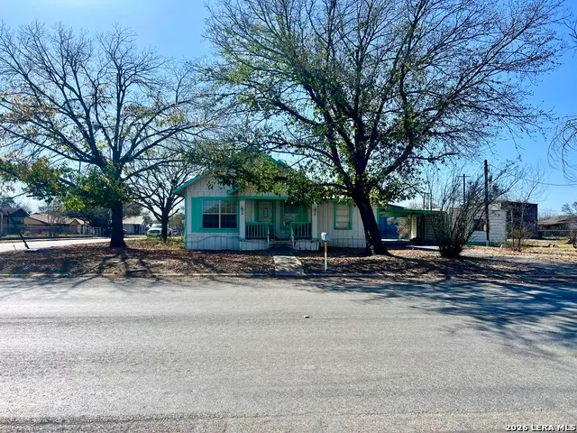 413 4th, Poteet, TX 78065 - #1
