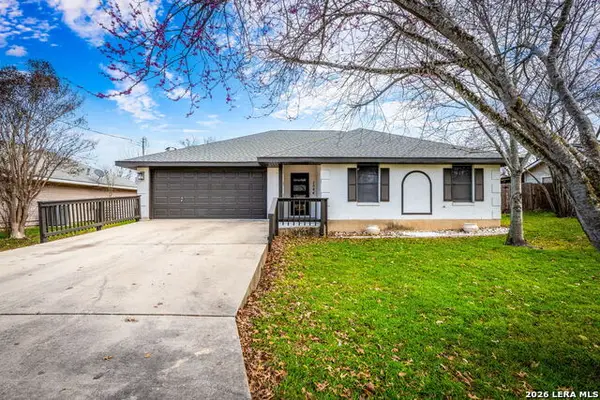 1544 Pams Path, New Braunfels, TX 78130