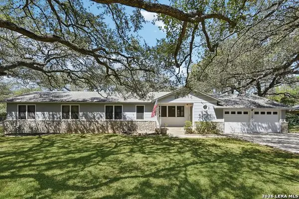 115 Dogwood Ln, San Antonio, TX 78213