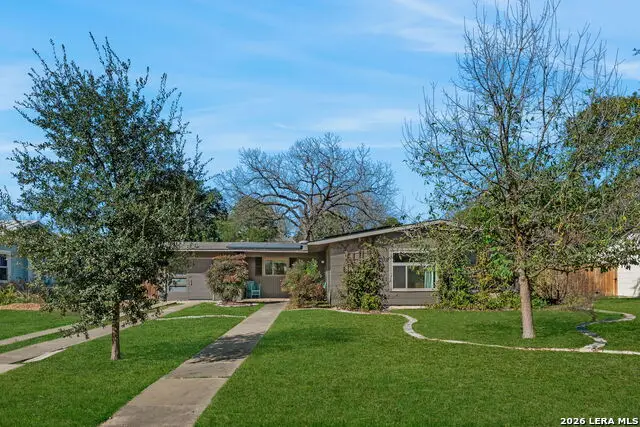 221 Seford Dr, Terrell Hills, TX 78209 - #1