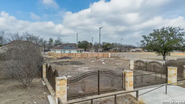 101 Berlin, San Antonio, TX 78211 - #3