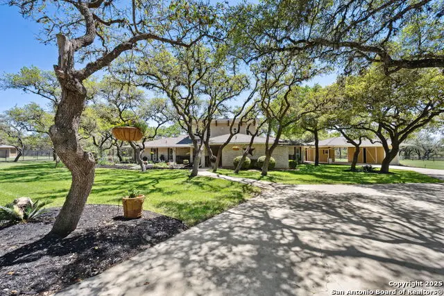 8110 Park Lane, Garden Ridge, TX 78266 - #2