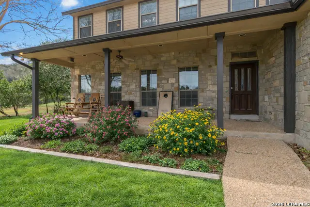 9238 N Point Dr, San Antonio, TX 78266 - #2