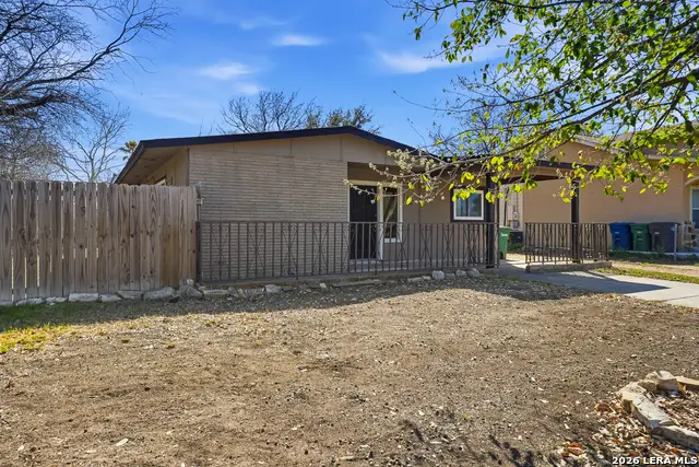 106 Wayfarer, San Antonio, TX 78242 - #3