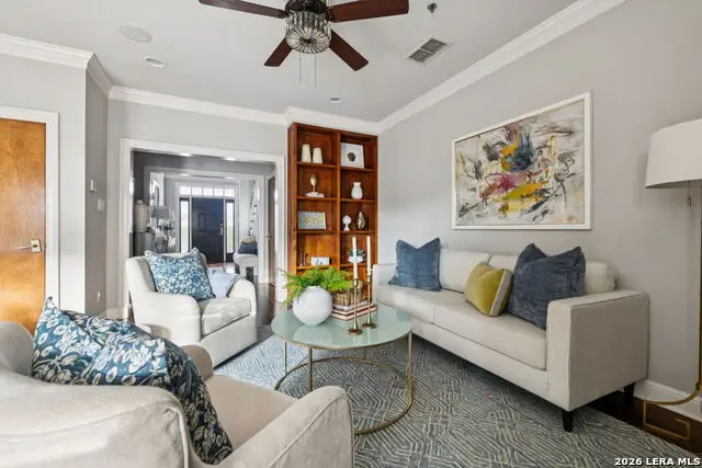 158 Katherine Ct #B, San Antonio, TX 78209 - #2