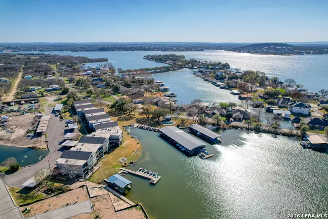 806 Highcrest #APT 13, Granite Shoals, TX 78654 - #3