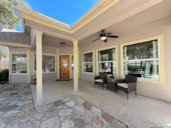 1660 Westview Court, Canyon Lake, TX 78133