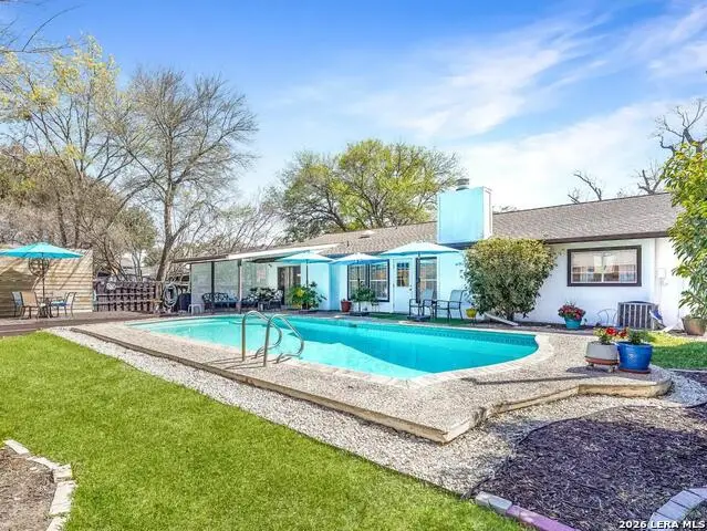 6119 Woodmoor St, San Antonio, TX 78249 - #1