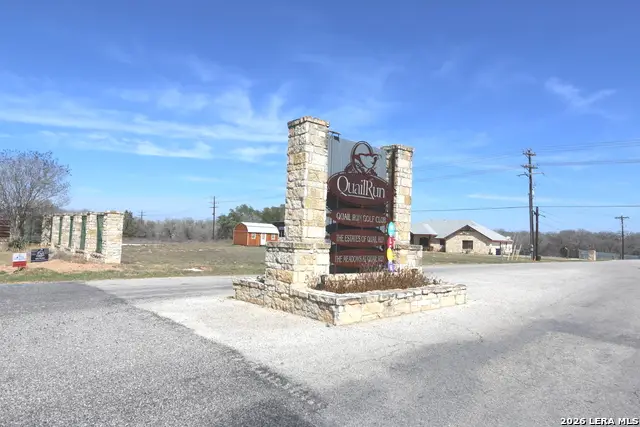 101 Turnberry Dr, La Vernia, TX 78121 - #1