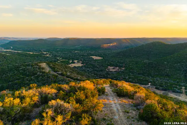 1030 Owl Hollow, Leakey, TX 78873 - #2
