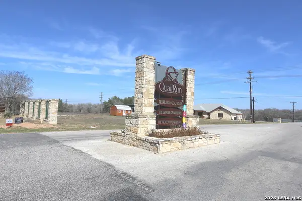 169 Pine Valley Dr, La Vernia, TX 78121