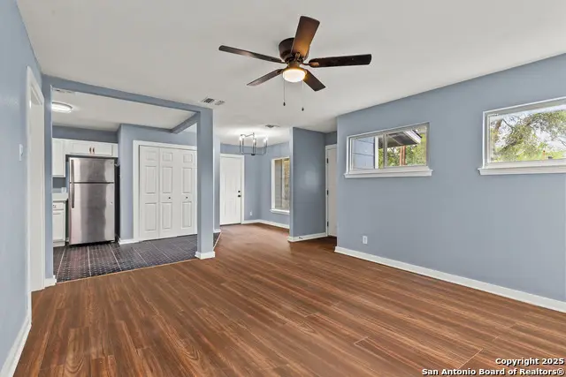 710 Byrnes, San Antonio, TX 78209 - #3