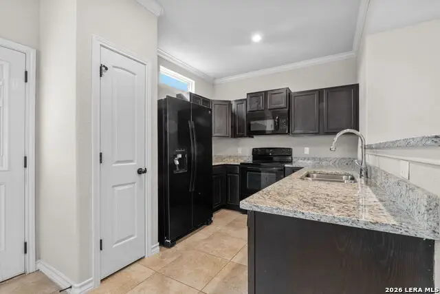 6934 Lakeview Dr, San Antonio, TX 78244 - #3