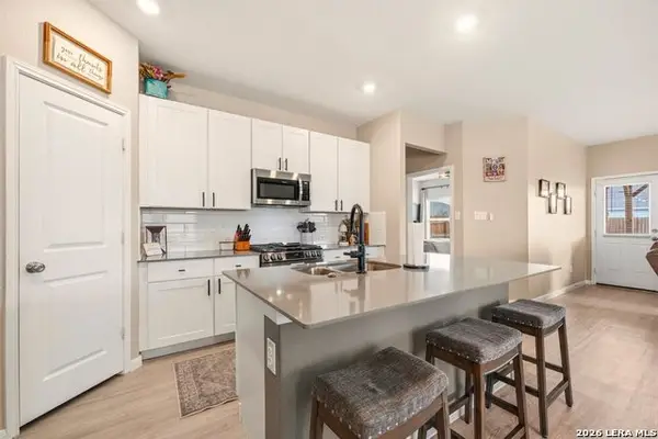 9109 Honey Mesquite, Seguin, TX 78155