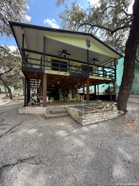 809 Lookout, Lakehills, TX 78063