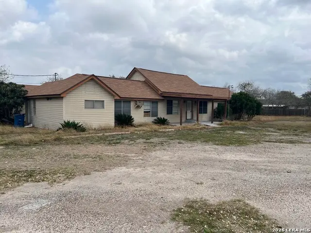 2103 Washington, Beeville, TX 78102 - #1