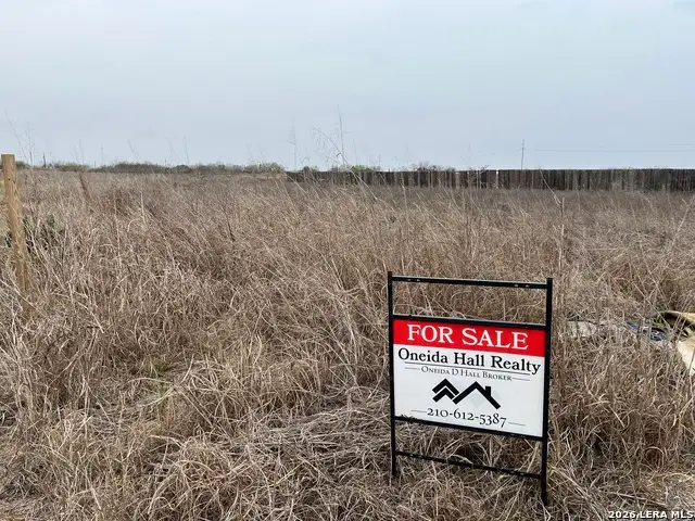 TBD Cr 1642, Moore, TX 78057 - #1