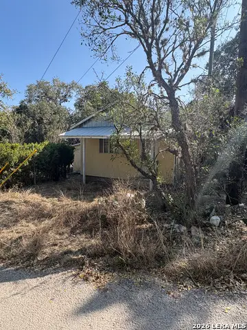 690 Georges, Lakehills, TX 78063 - #2