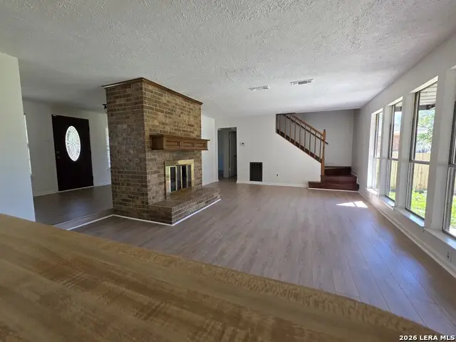 1804 Winding Creek, Pearland, TX 77581 - #1