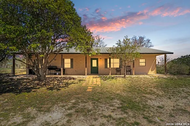 146 Exotic, Bandera, TX 78003 - #2
