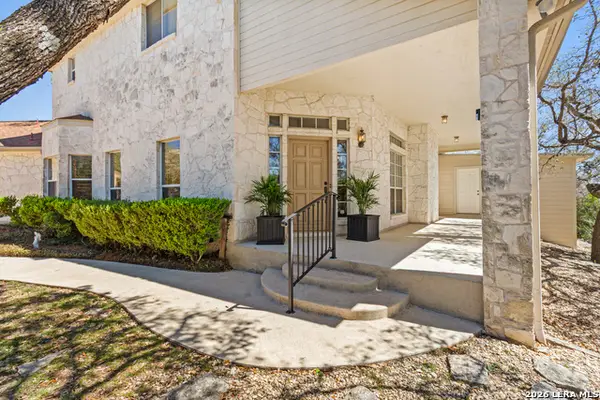 10219 Rafter O, Helotes, TX 78023