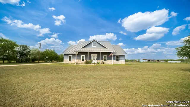1005 E County Road 678, Natalia, TX 78059 - #1