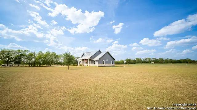 1005 E County Road 678, Natalia, TX 78059 - #3