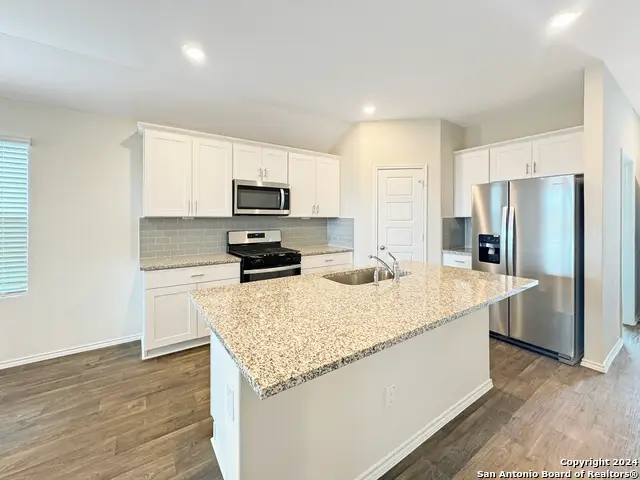 408 Deborah Dr, New Braunfels, TX 78130 - #3