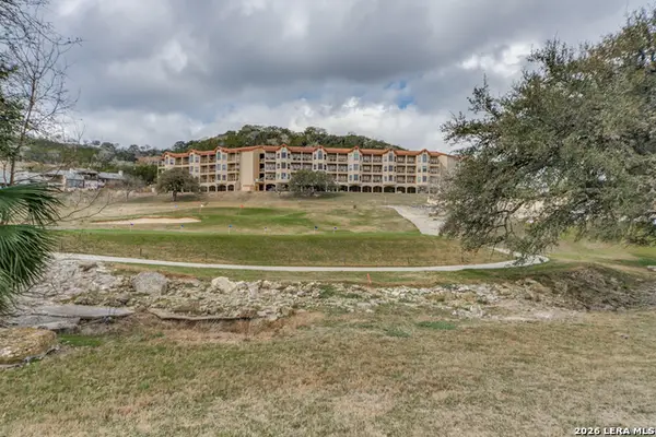 20 E Tapatio #101, Boerne, TX 78006