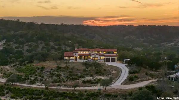 217 Saddle Wood, Comfort, TX 78013